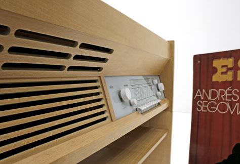 Musikmöbel Braun - 1