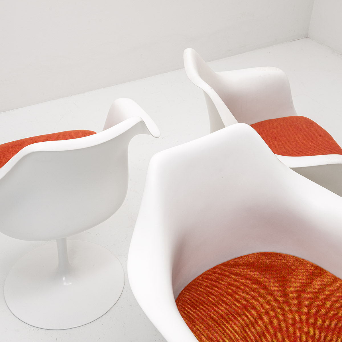 7er Set Saarinen Tulip Armlehnstühle von Knoll International - 4