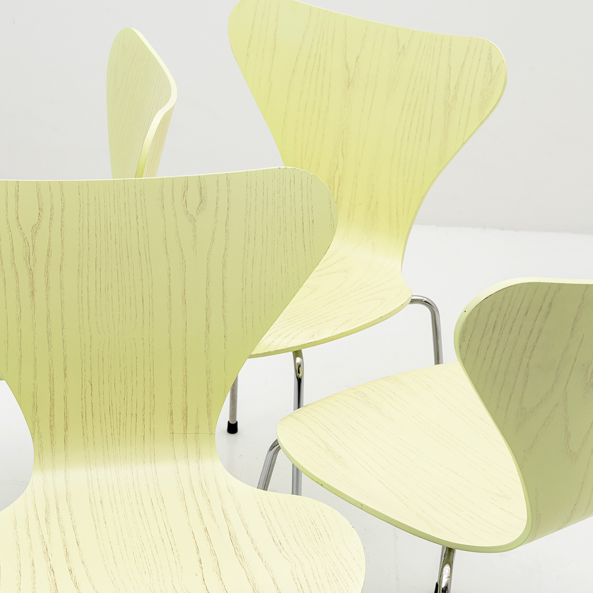 Arne Jacobsen Stühle, 3107 - 4