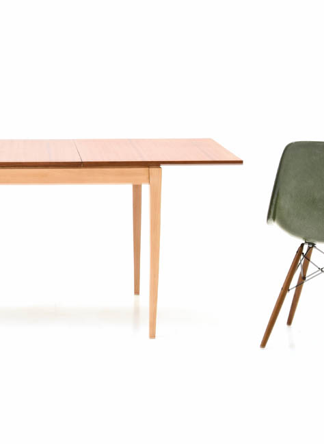 Auszugs -Tisch - 3