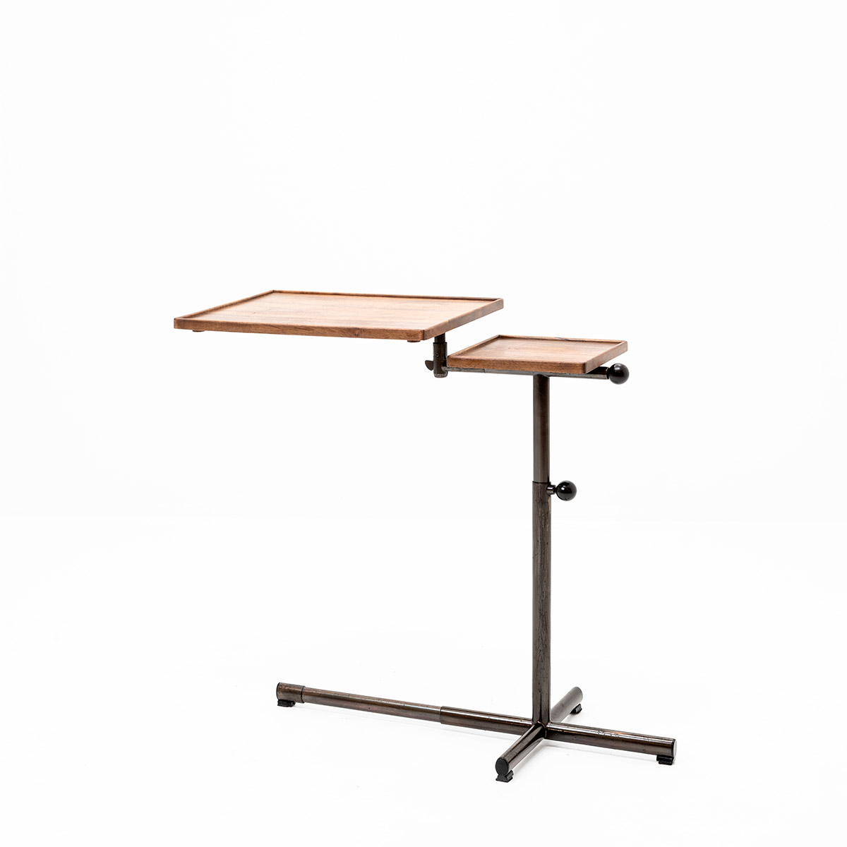 Beistelltisch Caruelle Nussbaum, vintage, Embru, Georges U. Caruelle, Lounge-Tisch, Tisch