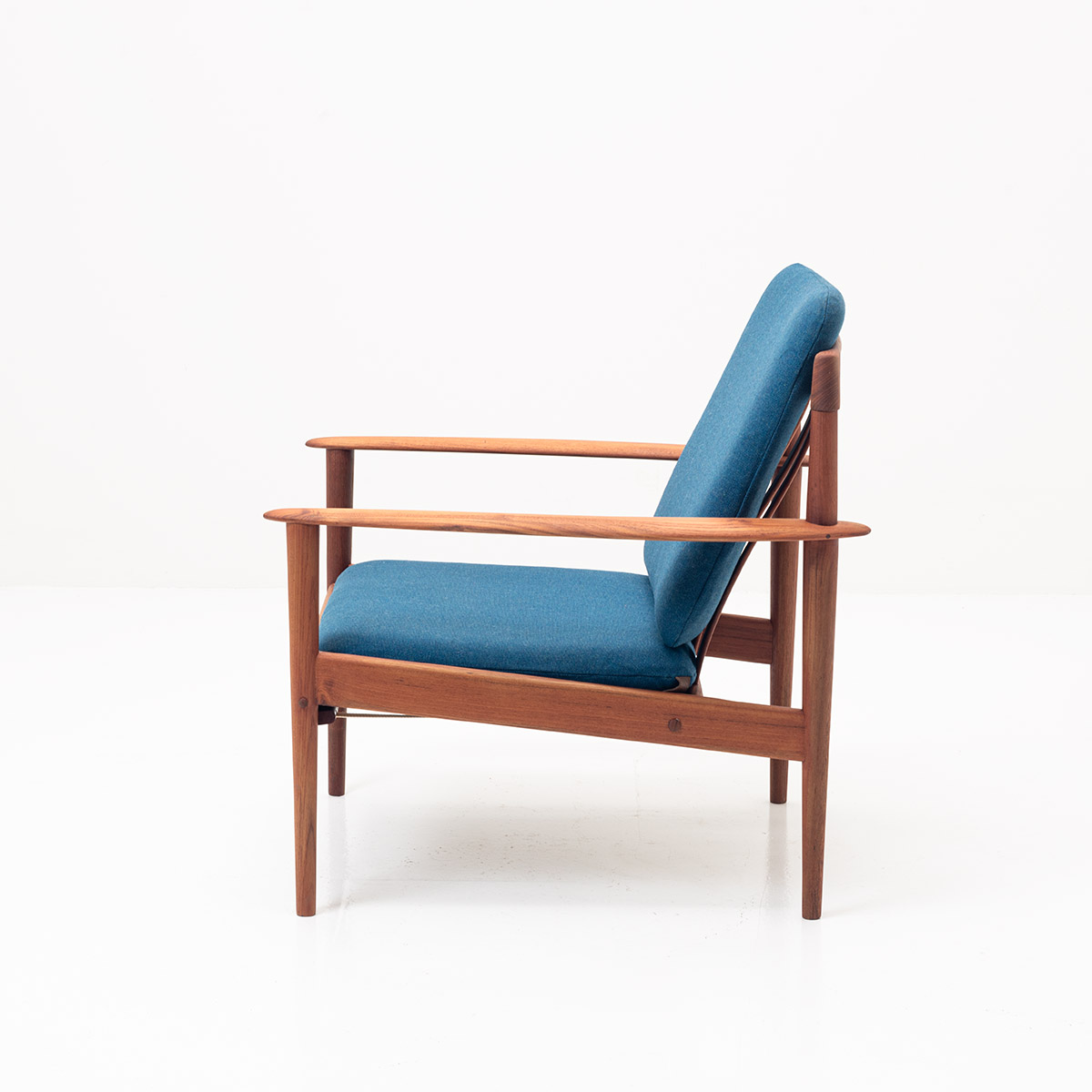 Dänischer Sessel, restauriert - 1