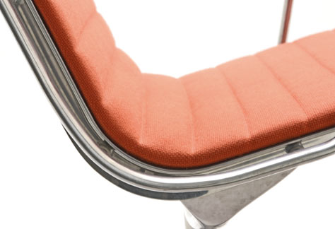 Eames Alu-Chair, EA 116 - 0