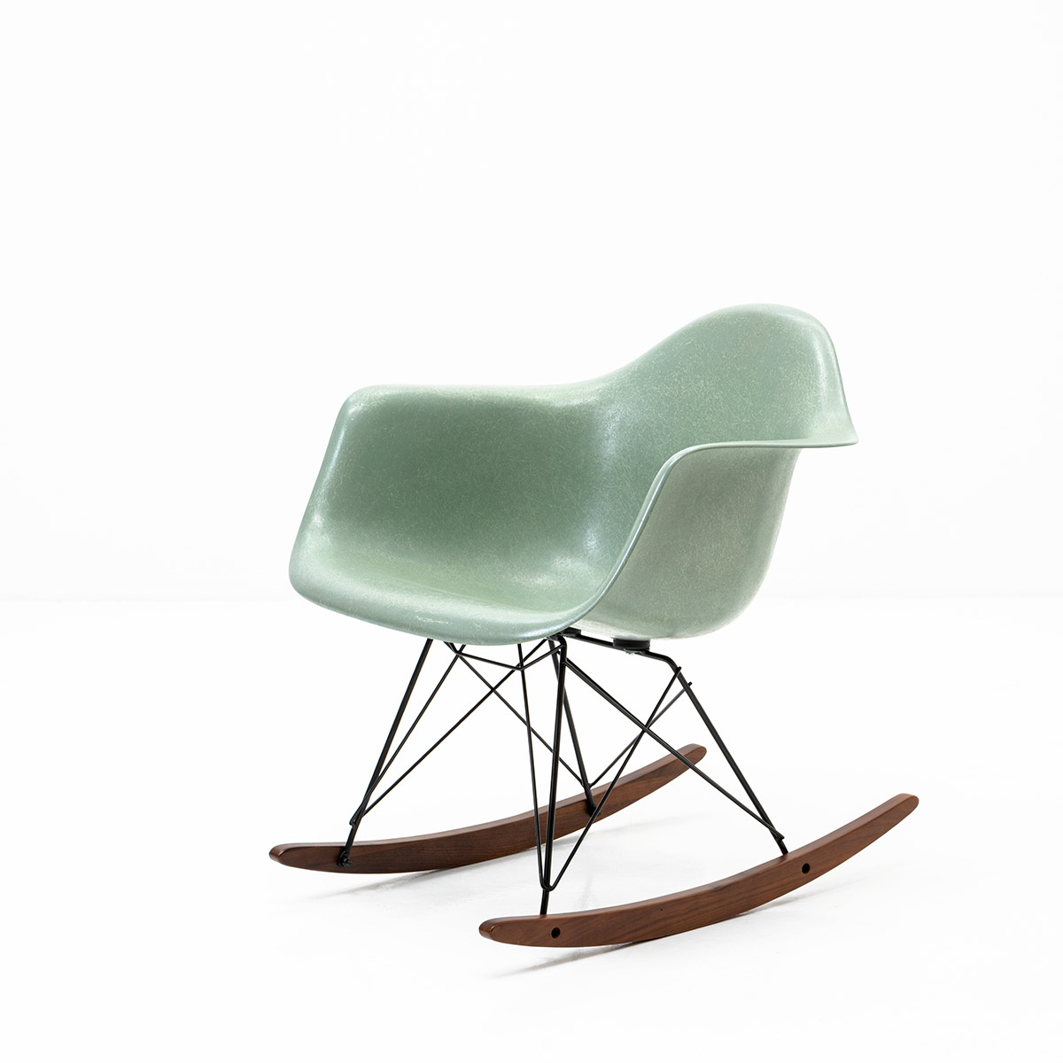 Eames Arm Chair, Herman Miller, vintage - 0