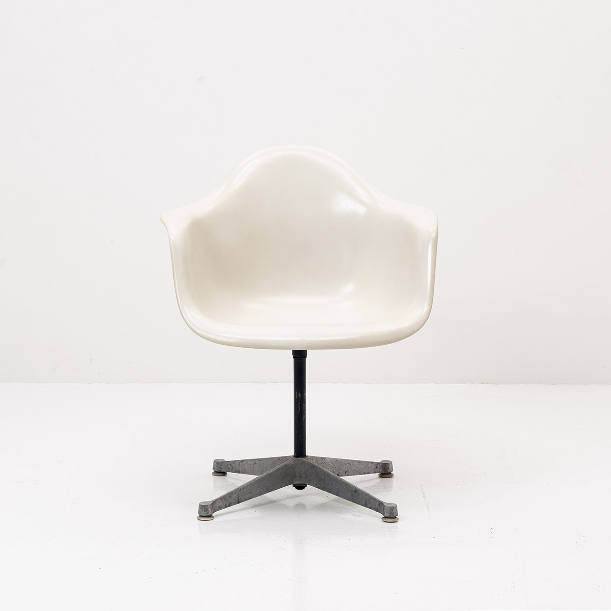 Eames Arm Chair, PAC, 1960er