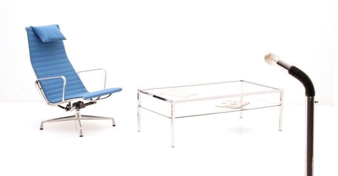 Eames EA 124