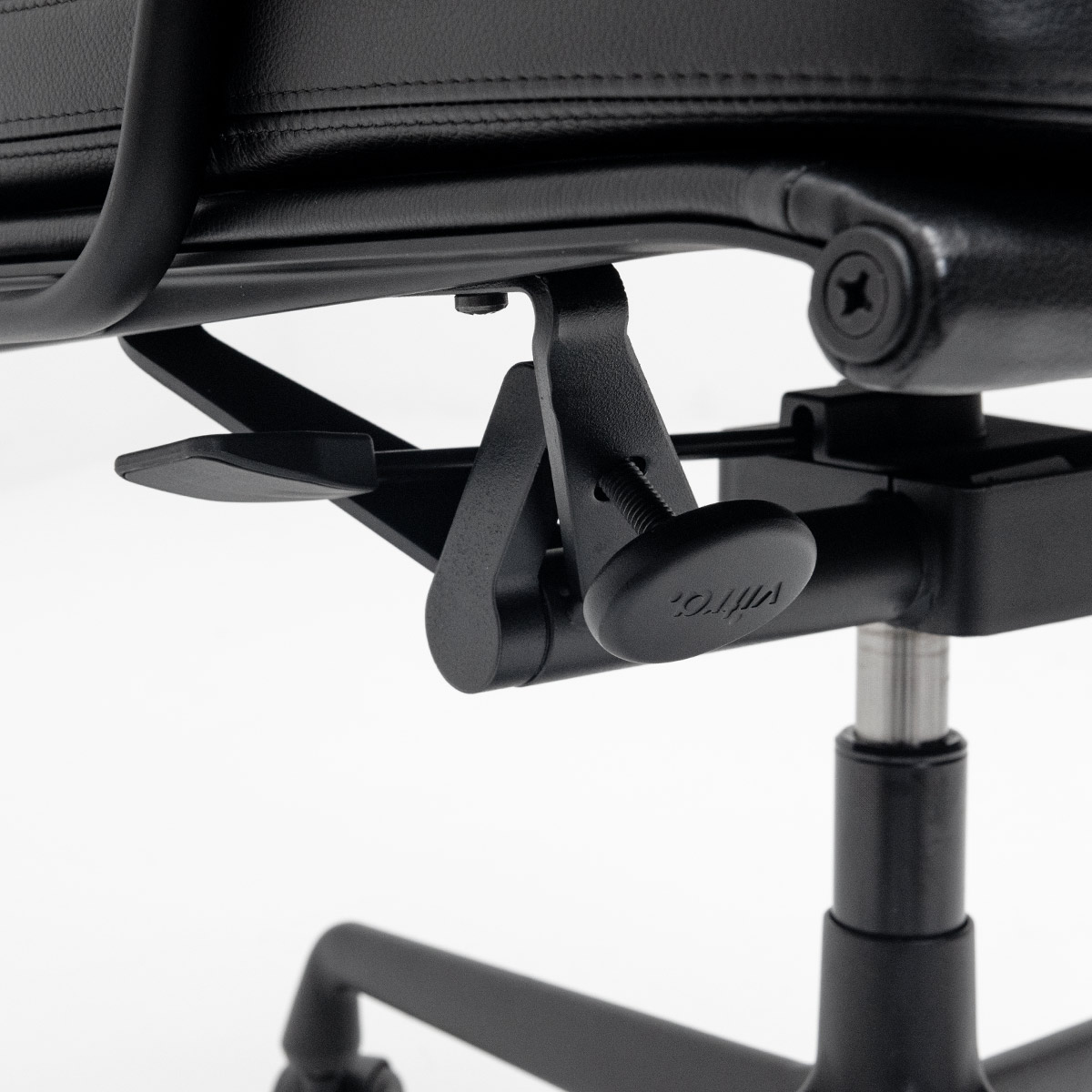 Eames EA 219, Soft Pad, Leder schwarz - 4