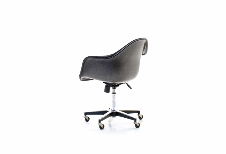 Eames Office Chair - 3