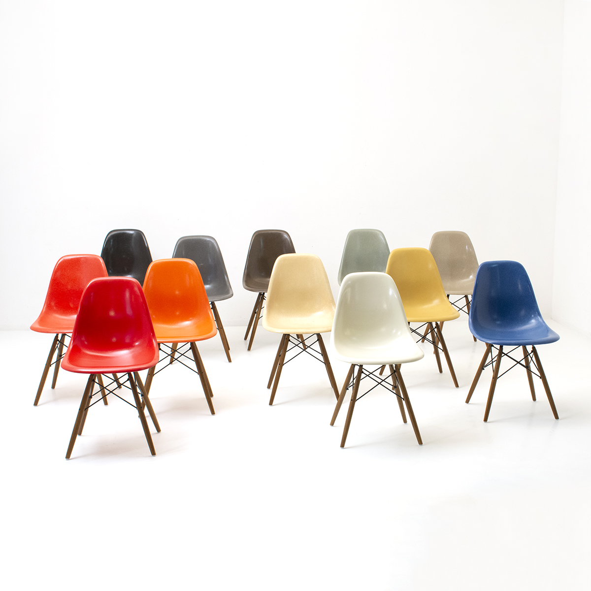 Eames Side Chair, Fiberglas - 0
