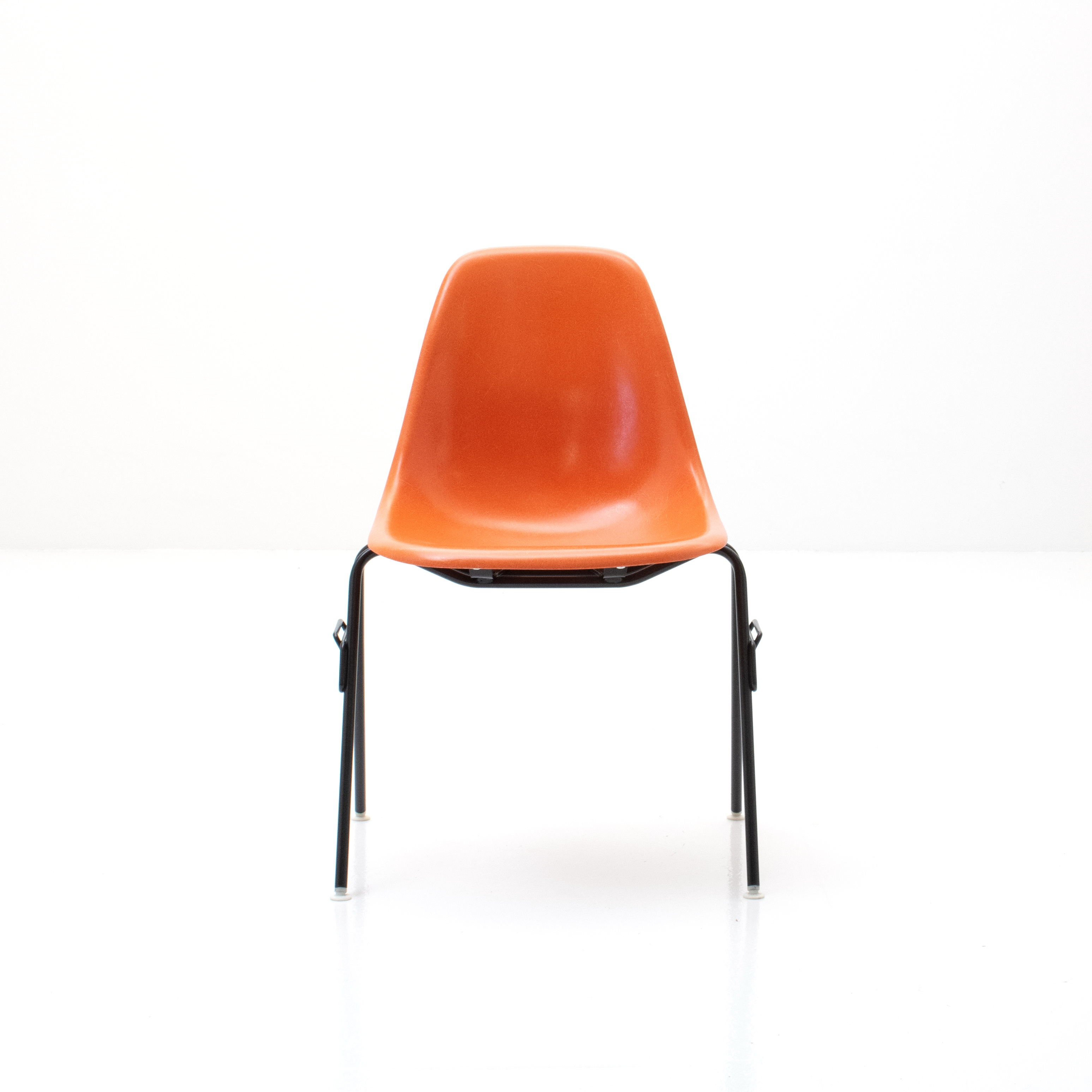 Eames Side Chair, orange - 1