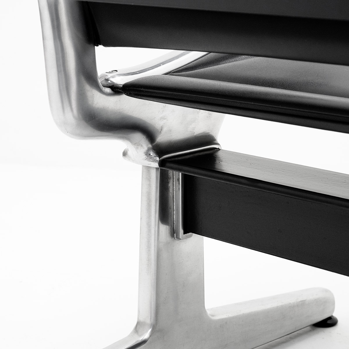 Eames Tandem Sling Flughafenbank, 2 Stück - 4