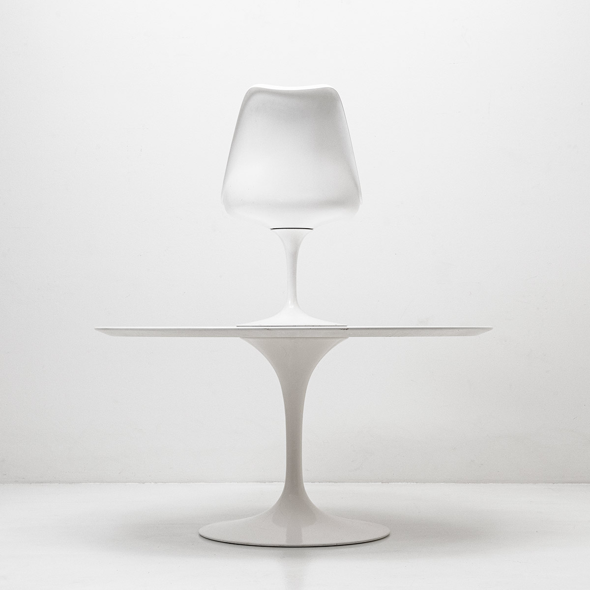 Eero Saarinen Tulip Table weiss ø137cm Vintage, Knoll International, Eero Saarinen, Diverse Tische, Tisch