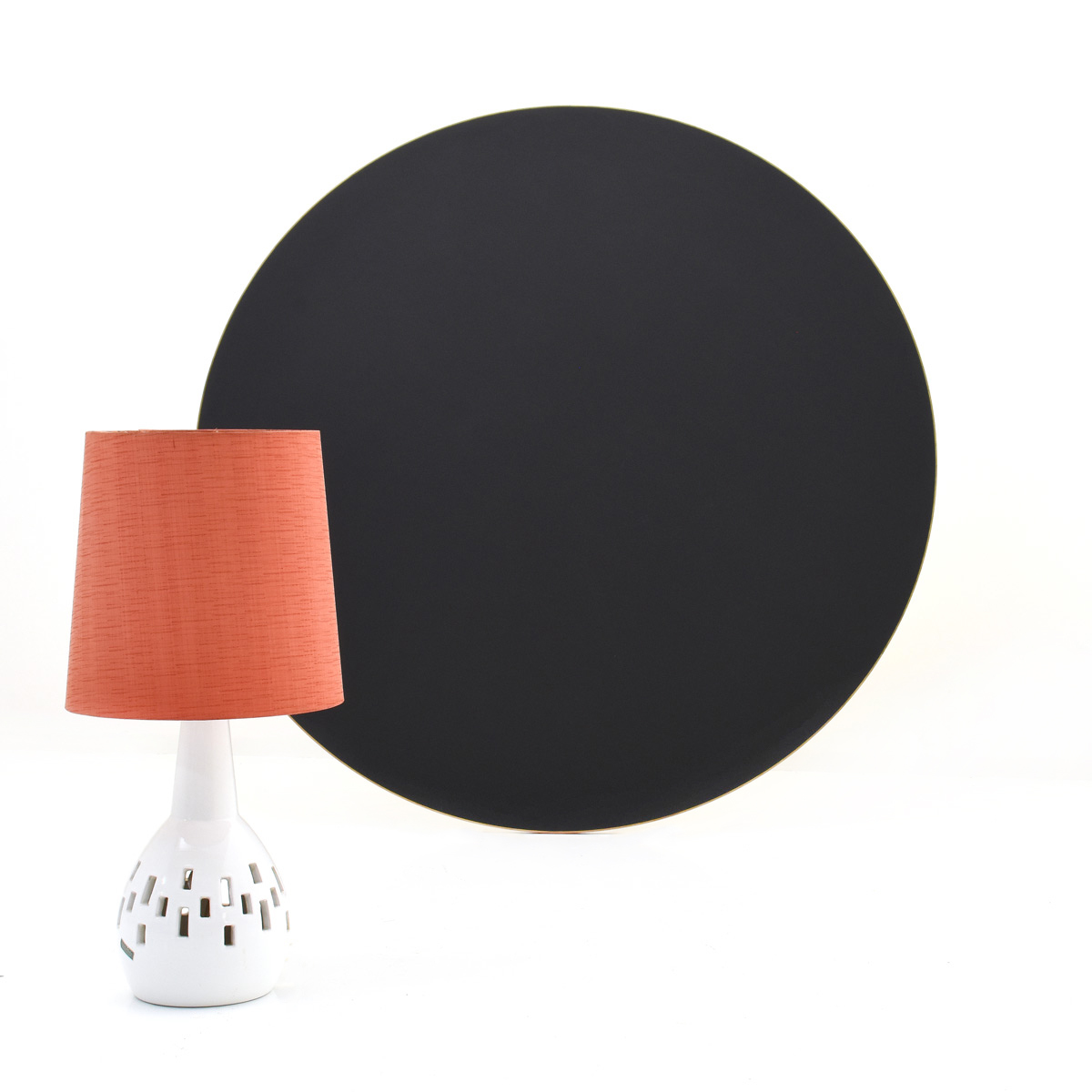 Grosser runder Linoleumtisch, B33 Partner