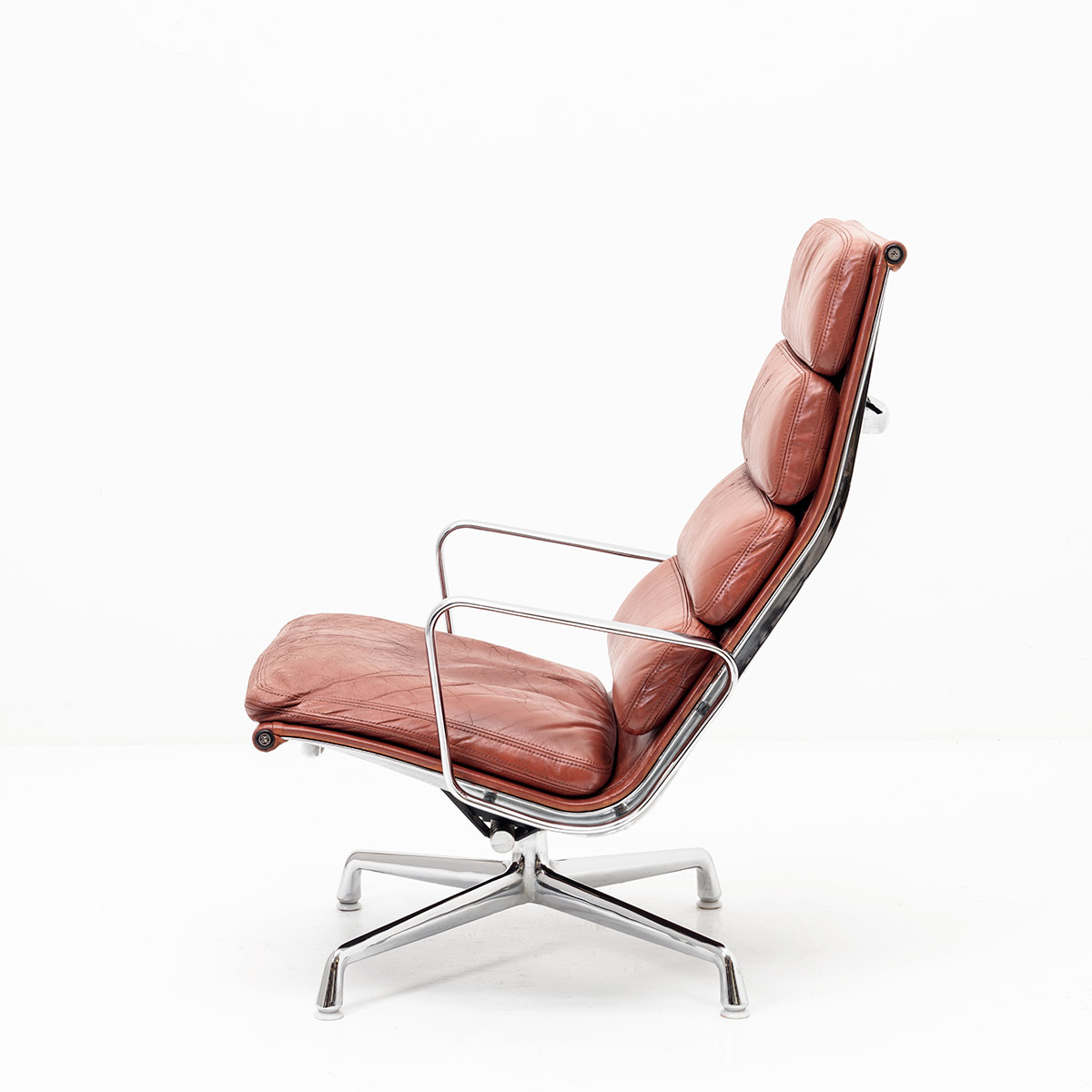 Hochlehner, Eames EA 124, soft pad, Vitra