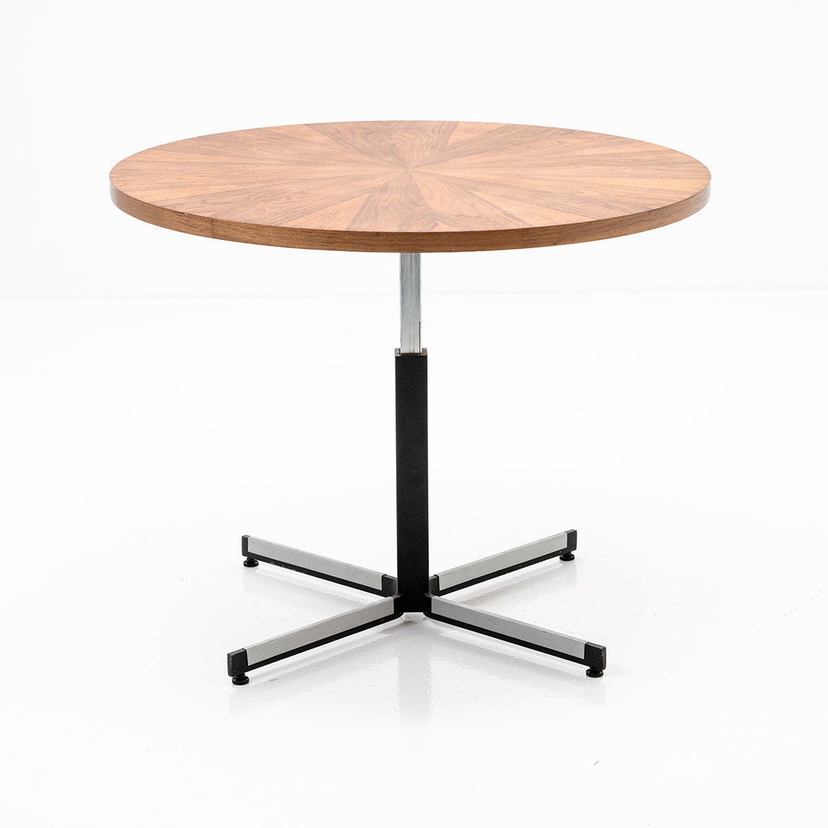Höhenverstellbarer Nussbaumtisch, vintage