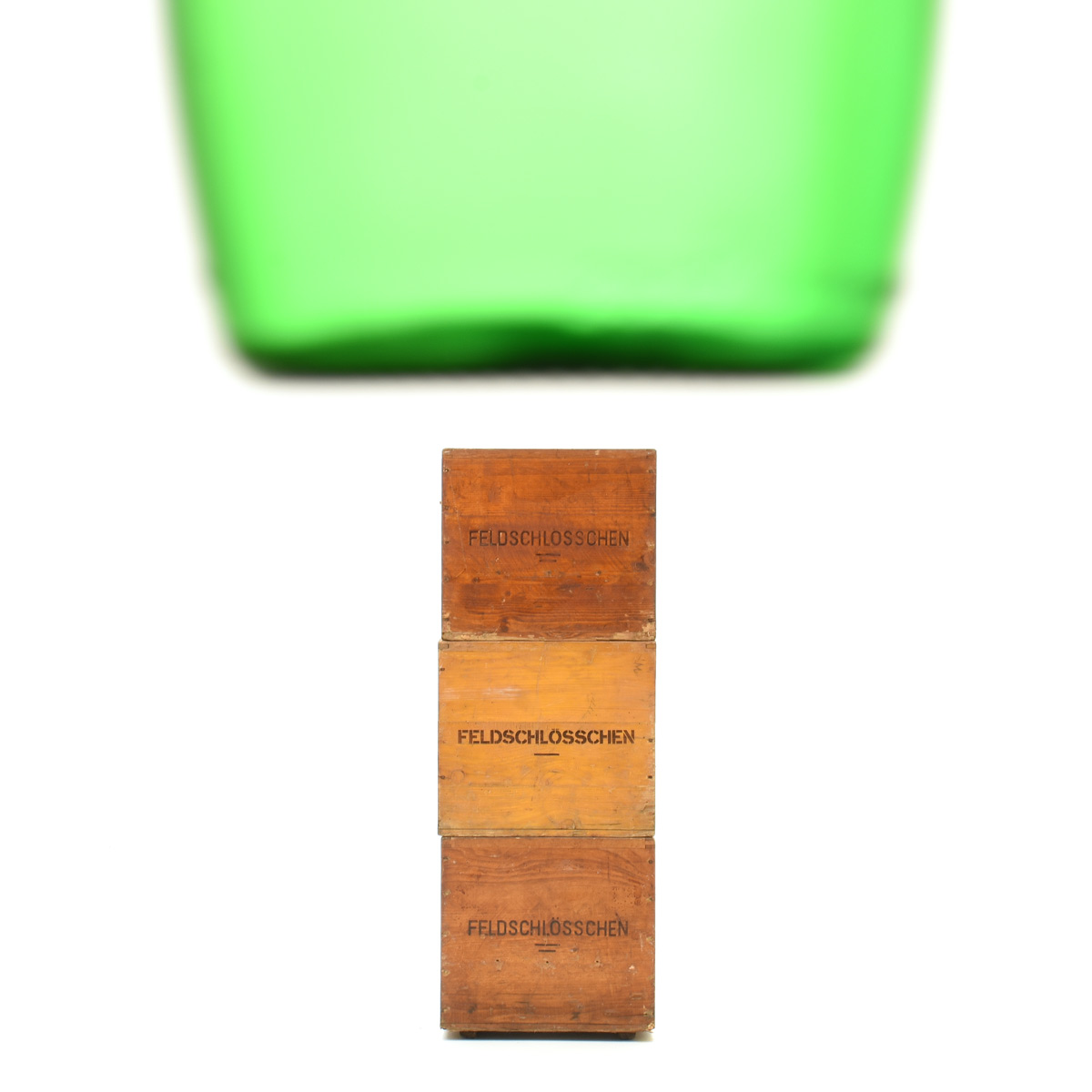 Holzkisten, Feldschlösschen - 0