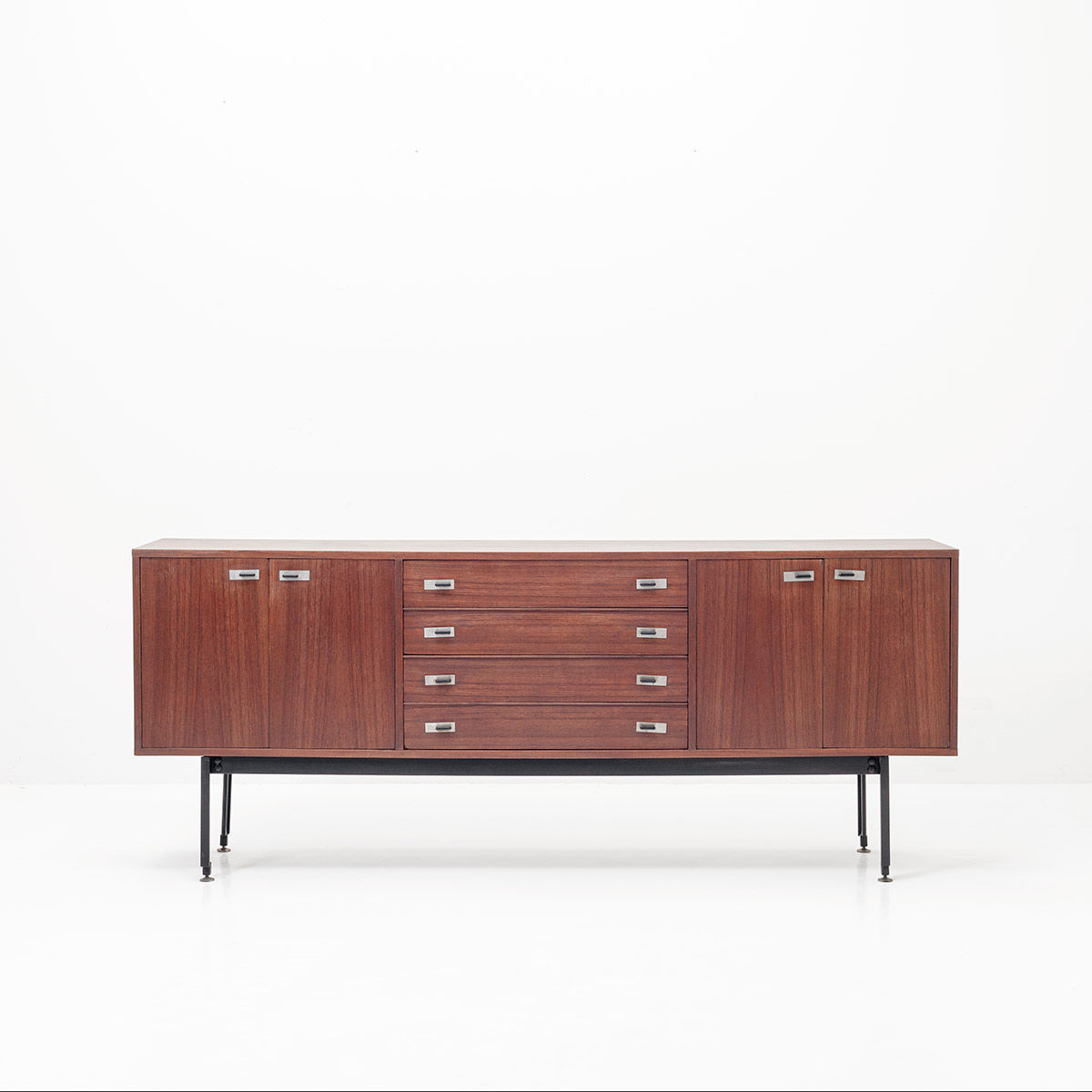 Italienisches Teak Sideboard