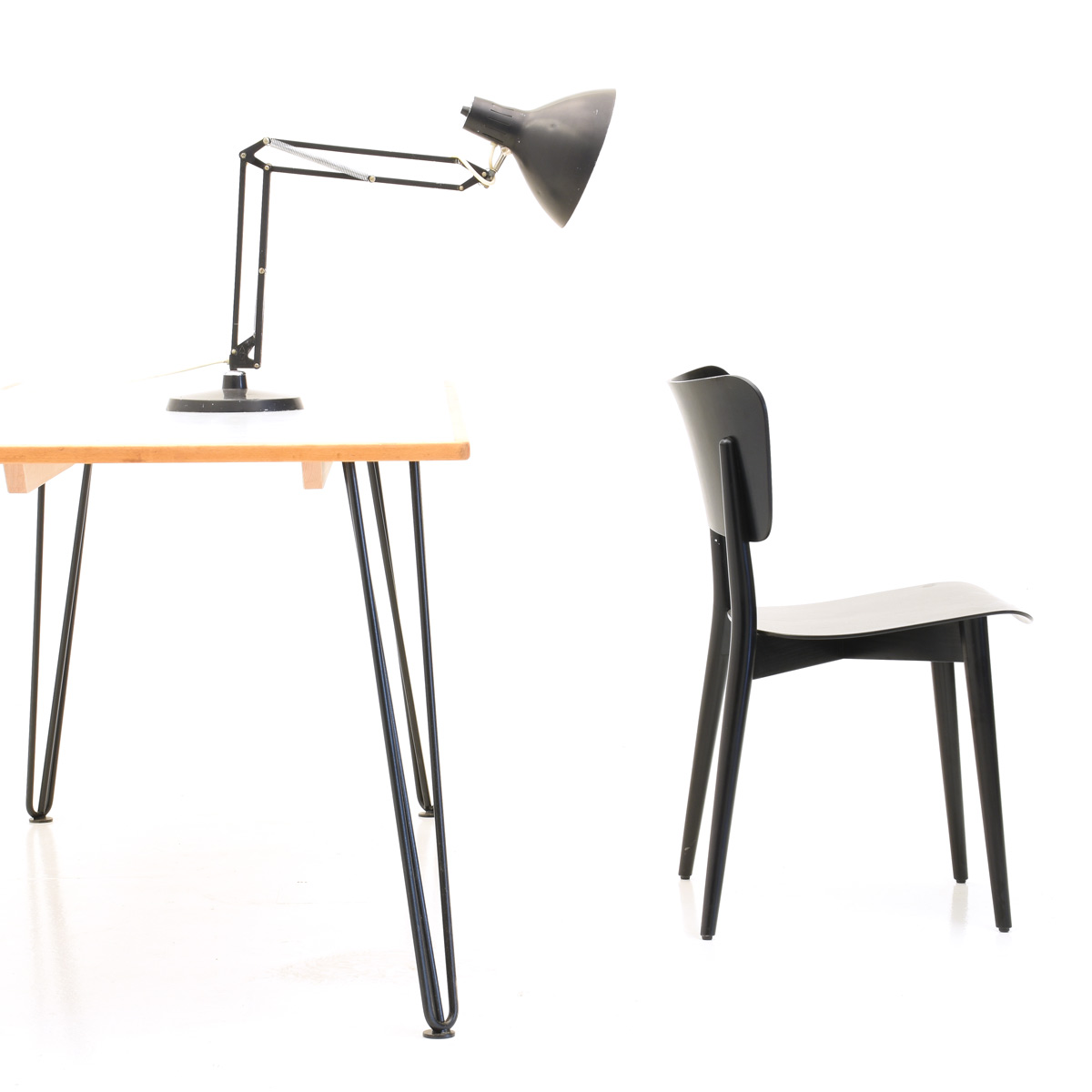 Kelkotisch, Hairpin legs - 3