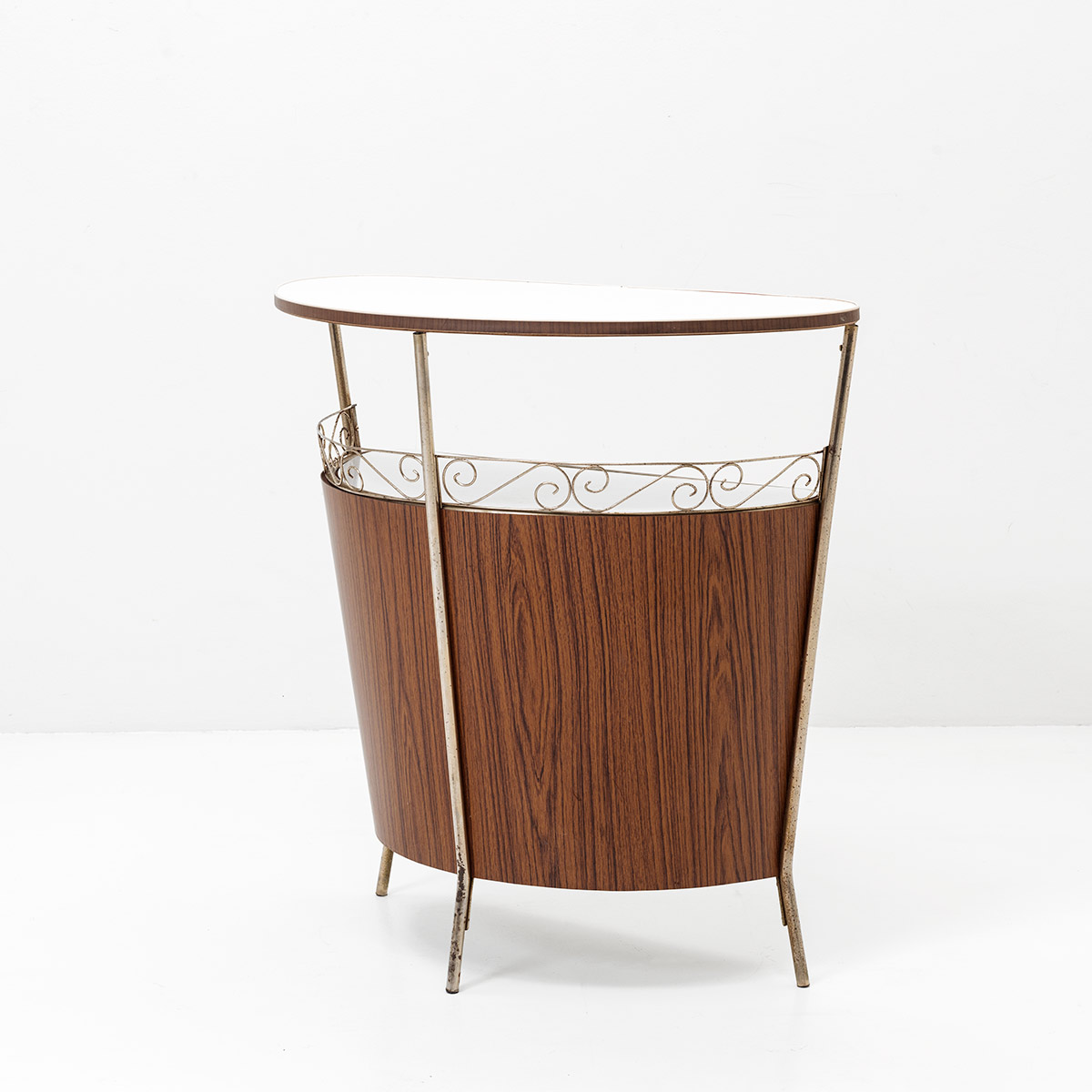 Kleine Hausbar, 1960er Jahre - 1