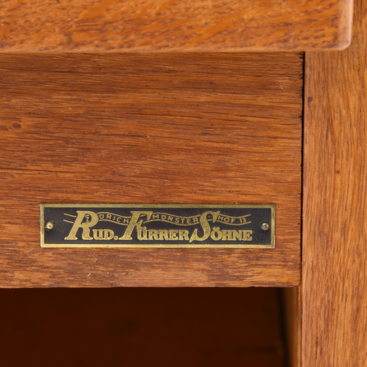 Lateralschrank der 20er, 30er Jahre. - 3