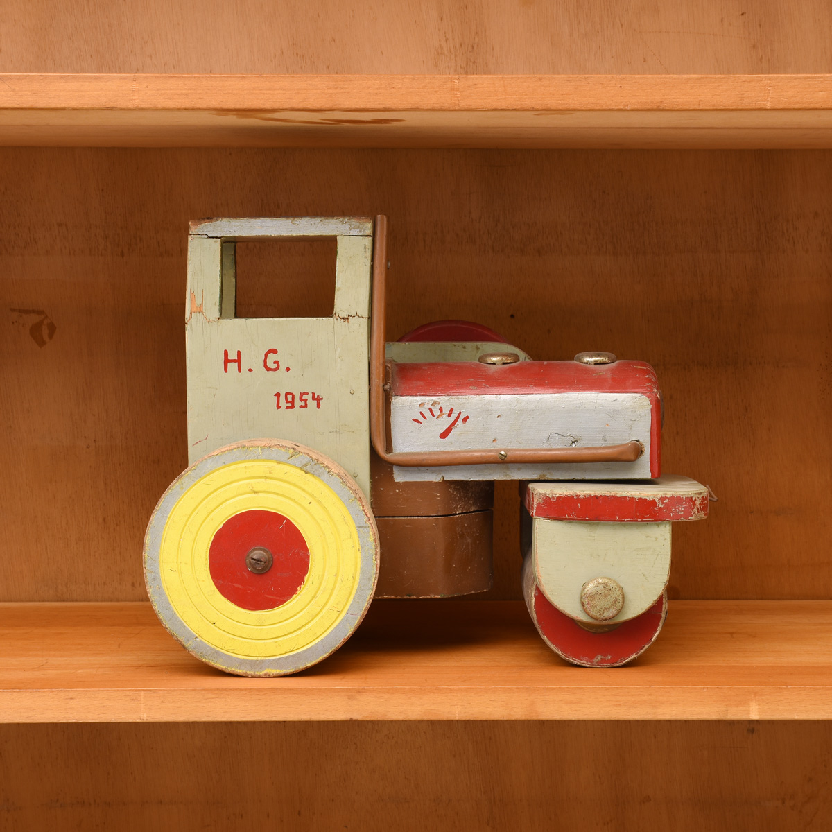 Lateralschrank der 20er, 30er Jahre. - 1