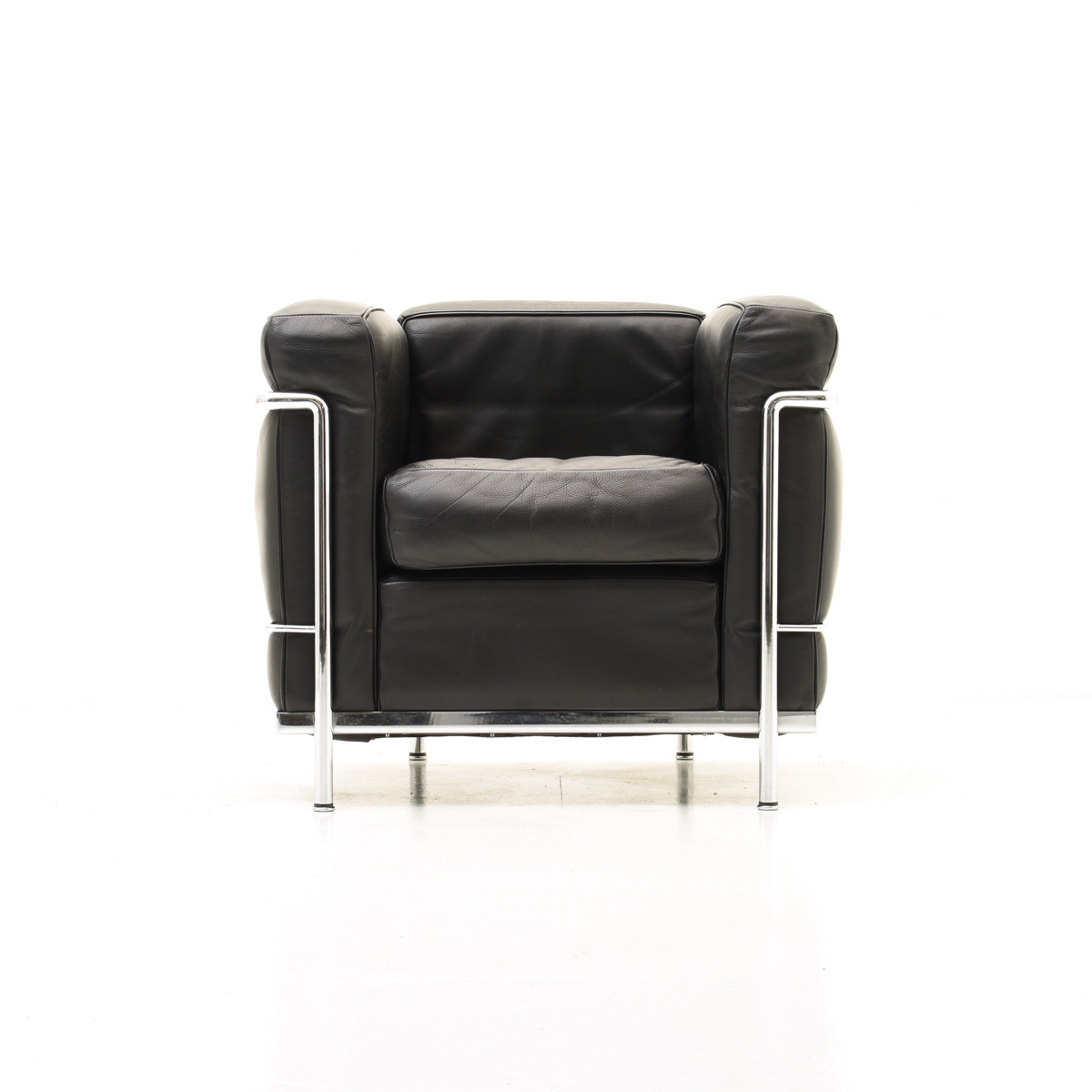 Le Corbusier LC2 Sessel, Cassina (7141), Leder-Sessel, Sessel