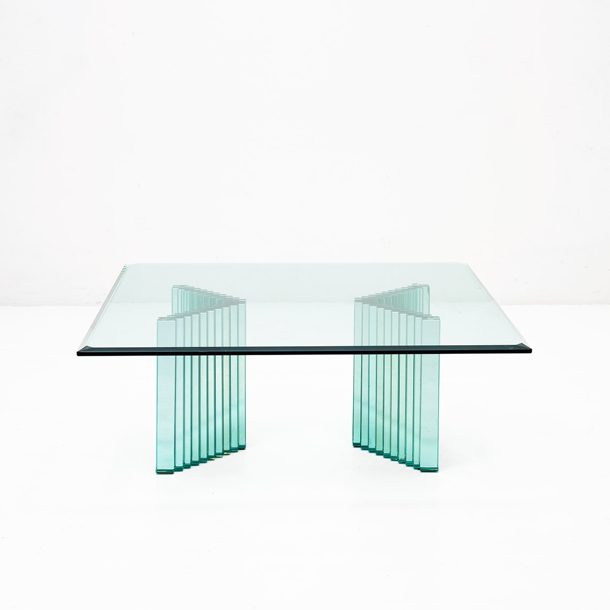 Lounge Glastisch, Supercalifo von Luigi Galotti | Beistelltische + Loungetische | Tische