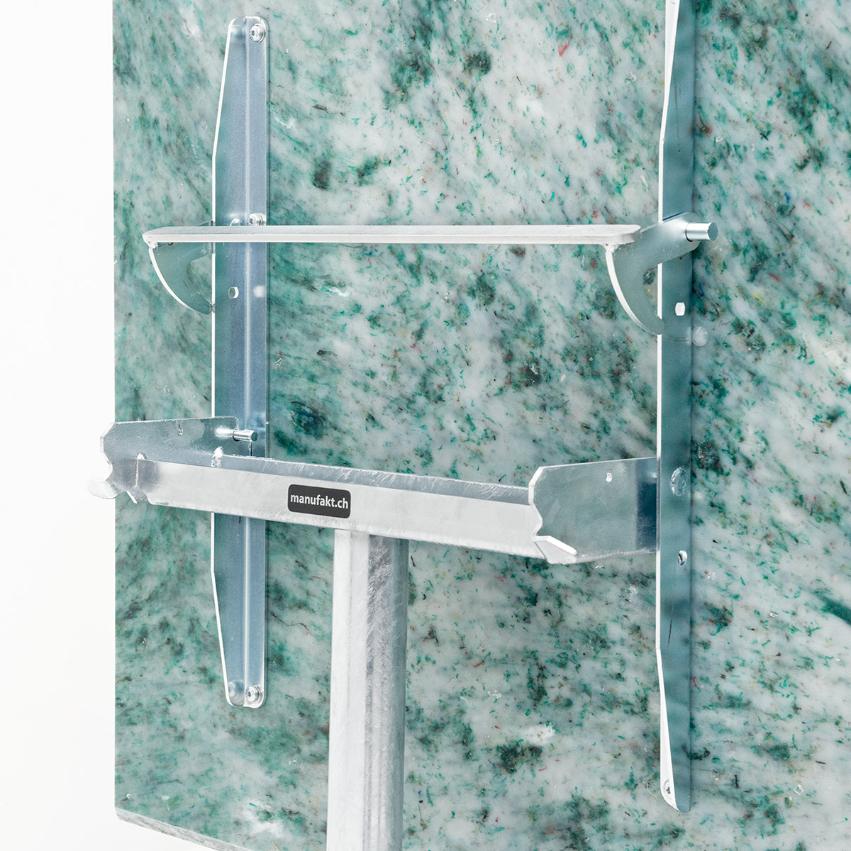 Manufakt Gartentisch PVC Recycling grün, klappbar - 4