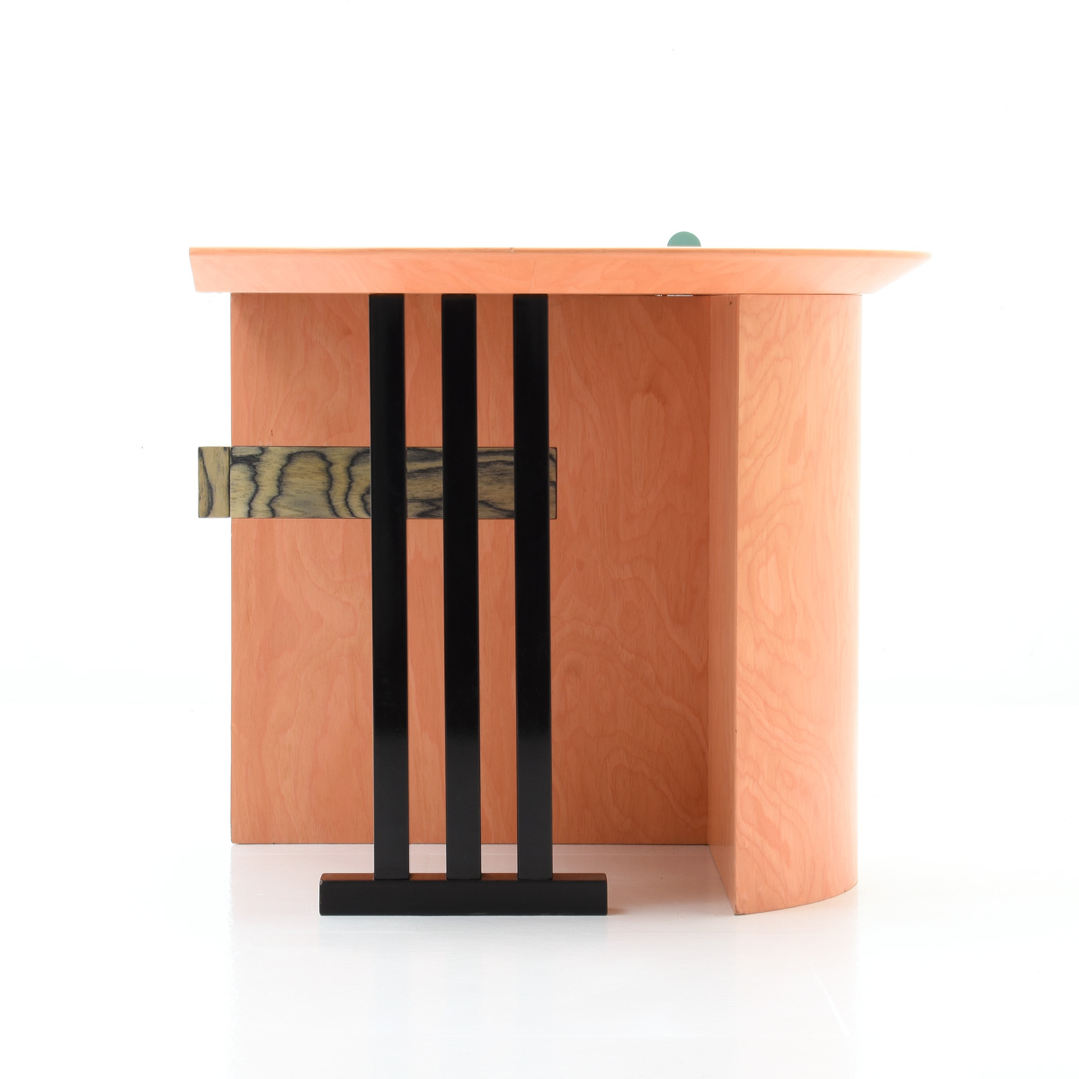 Memphis Milano, Pult Sophia - 3