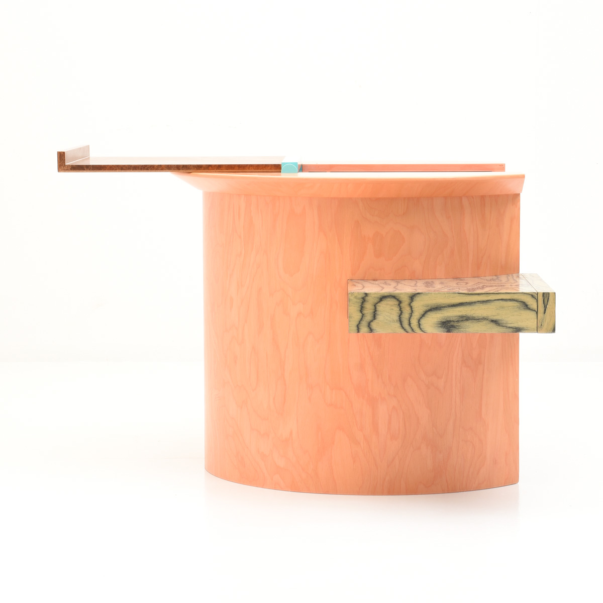 Memphis Milano, Pult Sophia - 2