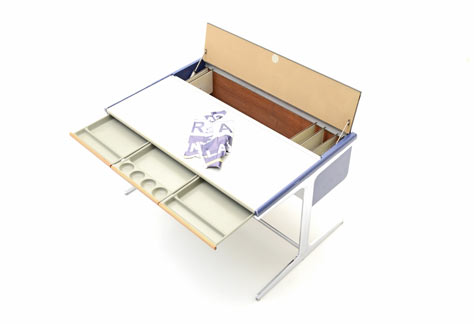 Office Action Desk, Nelson