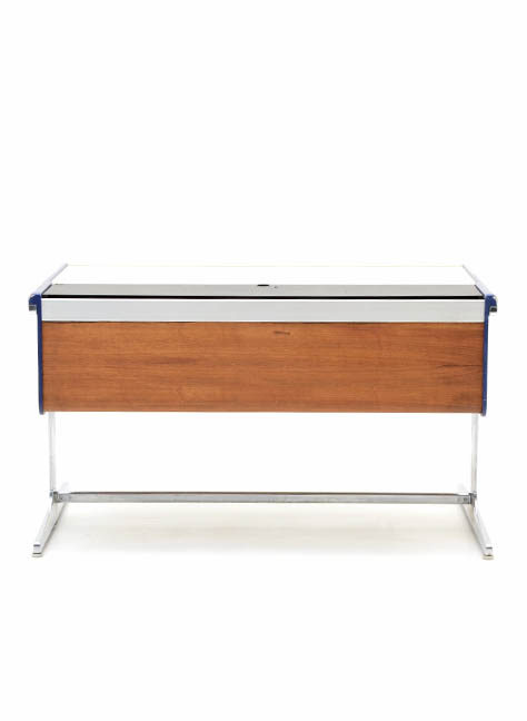 Office Action Desk, Nelson - 2