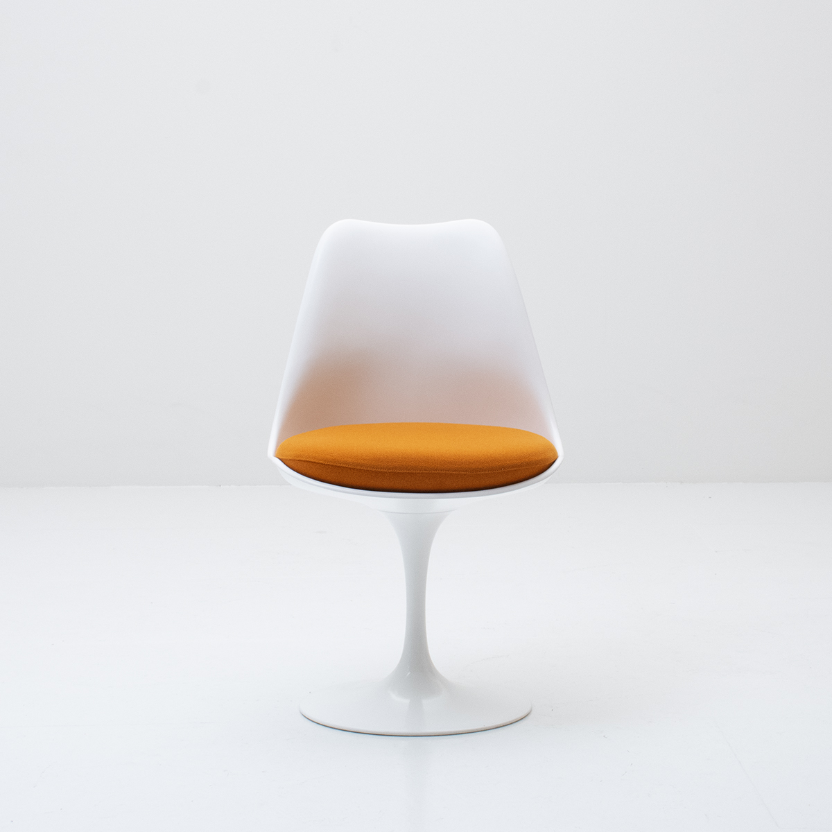 Saarinen Tisch, ø137cm, Knoll Int. - 3