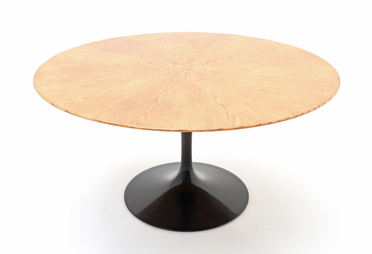 Saarinen Tisch, Knoll - 3