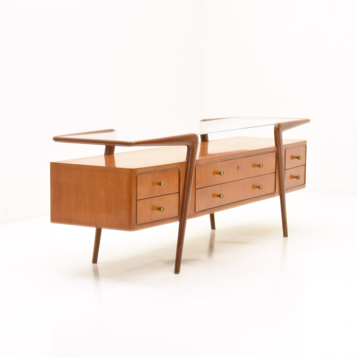 Sideboard, Dassi, Italien