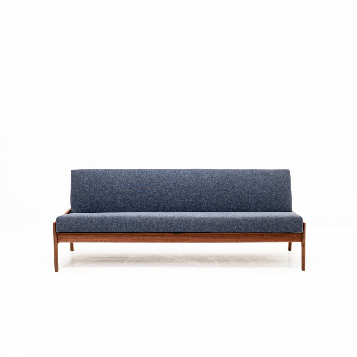 Vintage Daybed Teak Mid-Century restauriert, Sofas, Sofas + Liegen