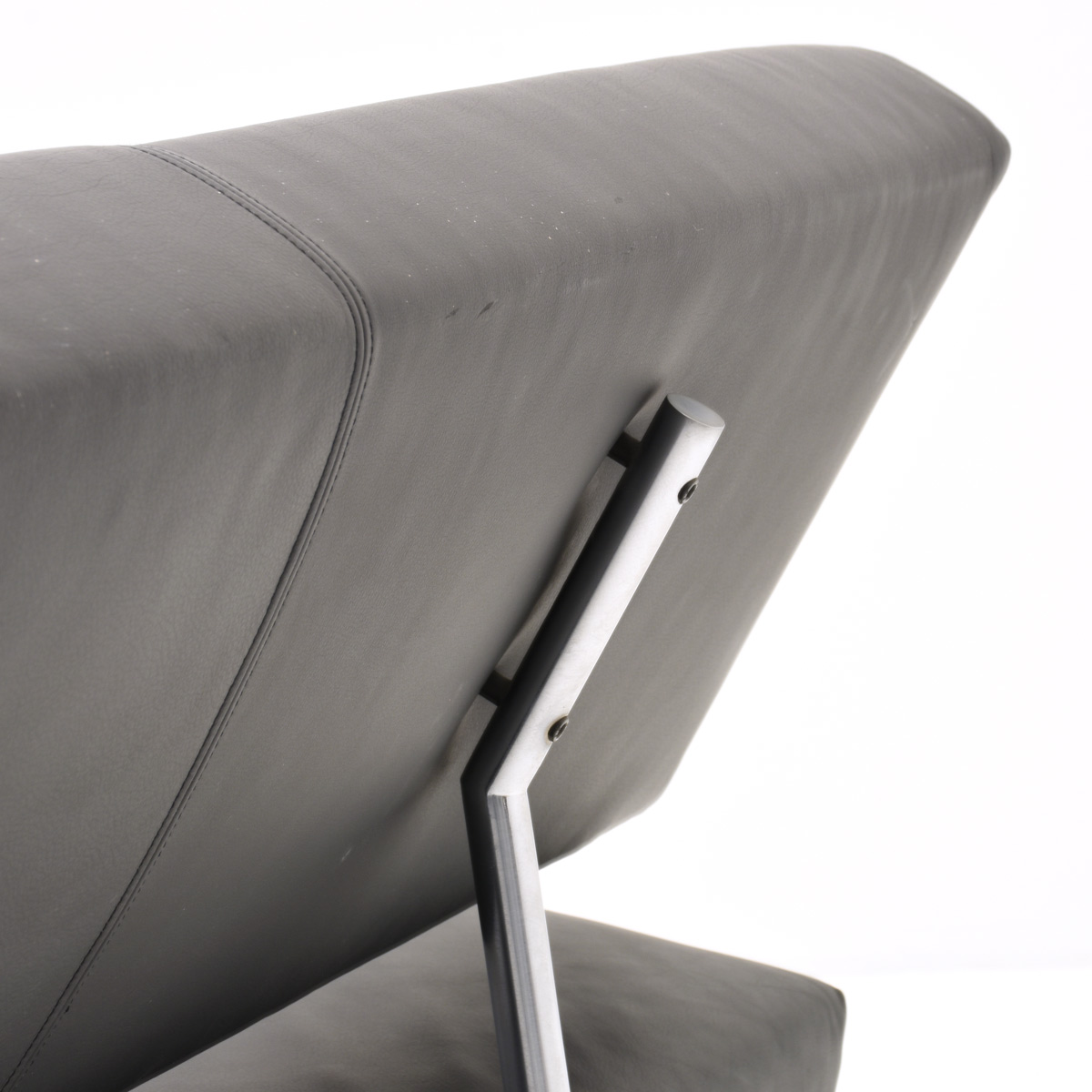 Spectrum Visser Sofa - 3
