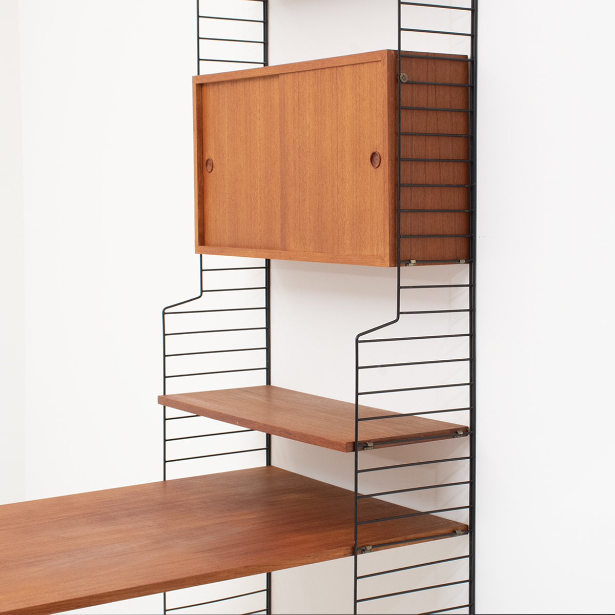 STRING-Regal mit Tischeinsatz, 60s - 0