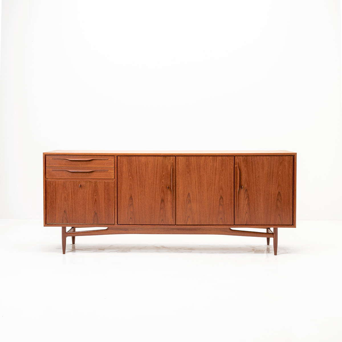 Swissteak Sideboard, 1960er-Jahre, Swissteak, Werksentwurf, Sideboard, Schrank/Sideboard