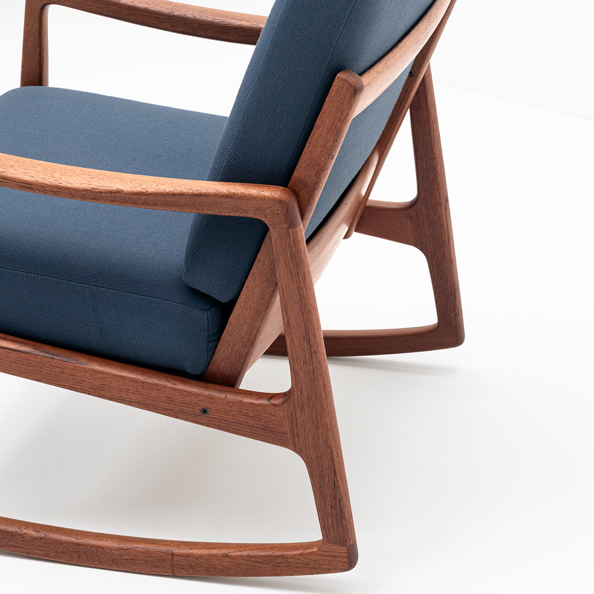 Teakholz Swing Chair von Ole Wanscher, 60er Jahre - 0