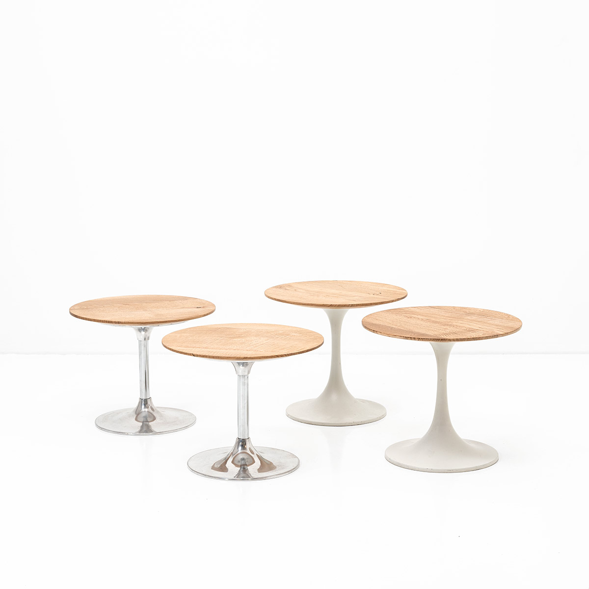 Tulip Lounge-Tisch, Eiche