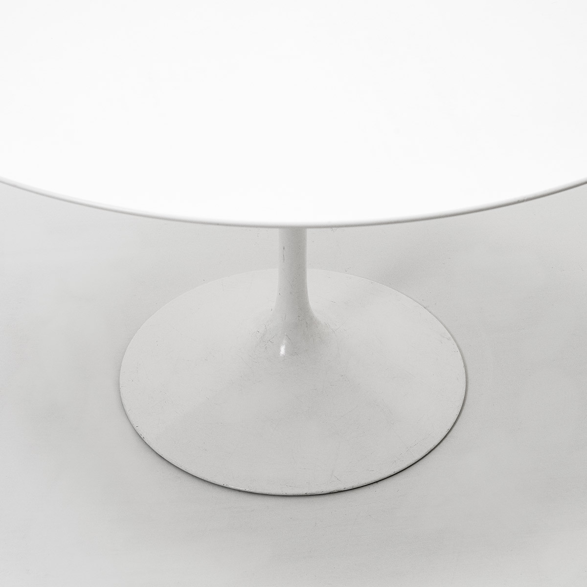Tulip Tisch, Saarinen Knoll, Weiss - 4