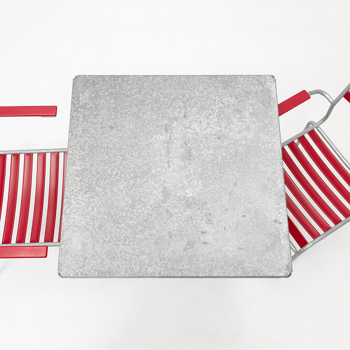 Vintage Gartentisch, quadratisch - 0