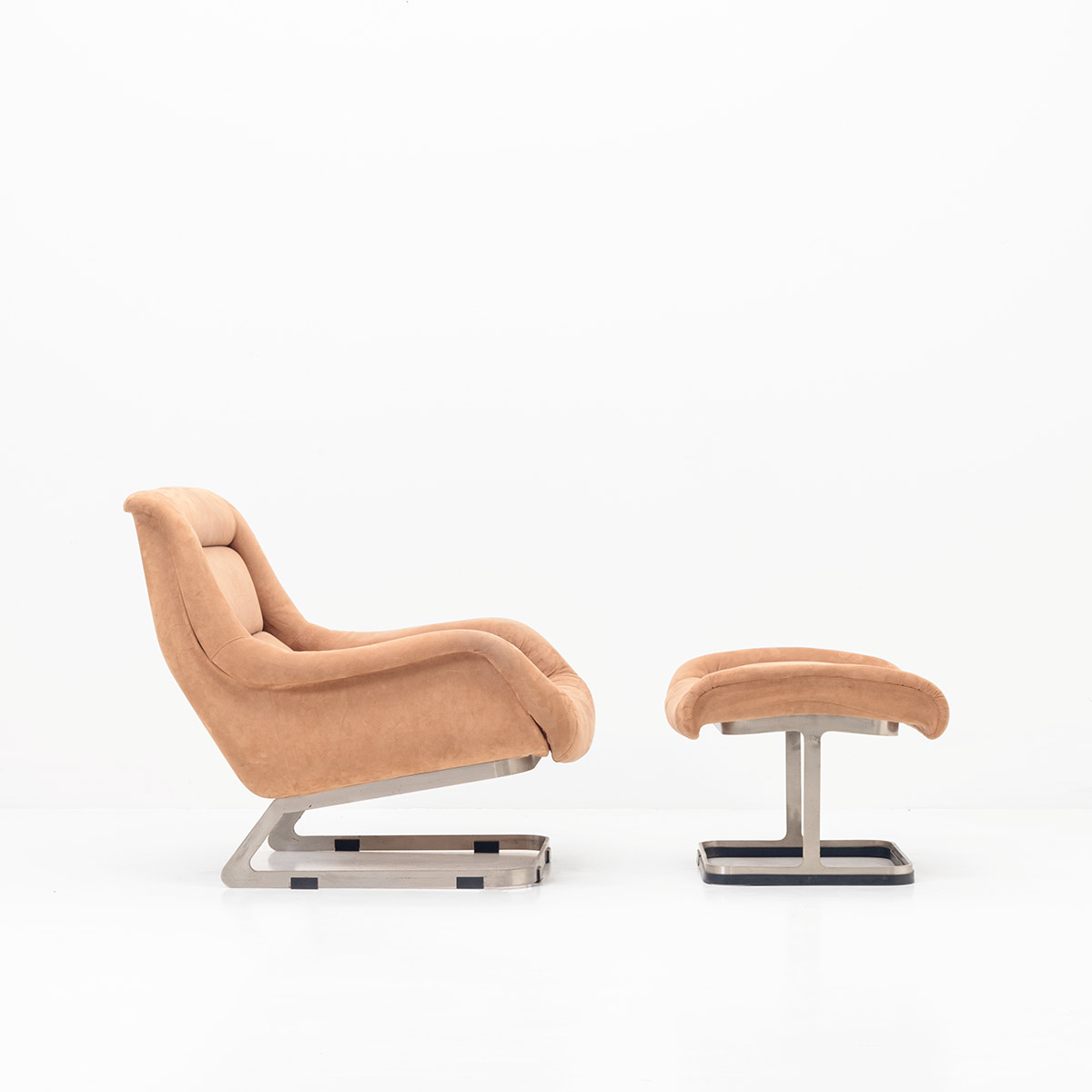 Vintage Sessel mit Ottoman - 5